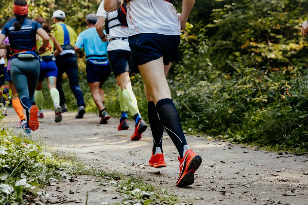 Socks or stockings can protect your legs from exercise-induced vasculitis.