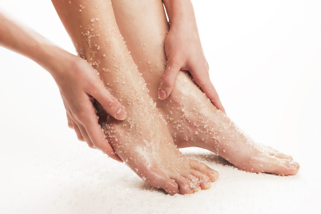 how to remove dead skin from feet