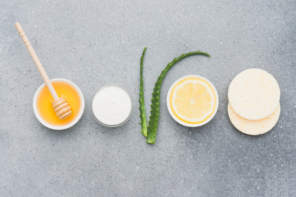 how to get rid of saggy neck using a diy neck mask from aloe honey greek yogurt