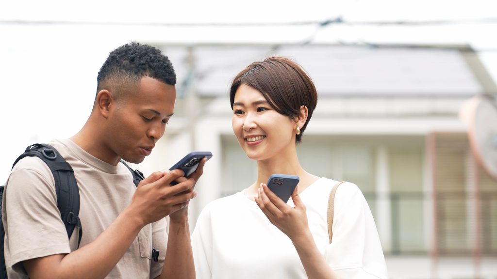 a good translator is also in the list of best travel apps