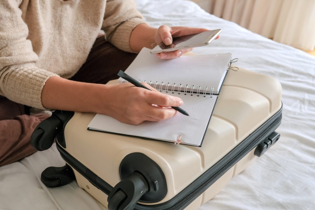 packpoint is a travel app to help you create packing lists